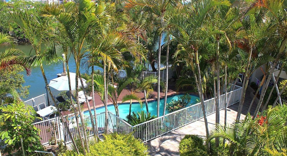 undefined Surfers Del Rey 8