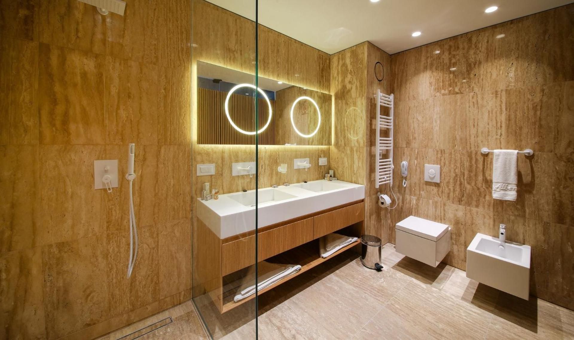 Penthouse Apartment