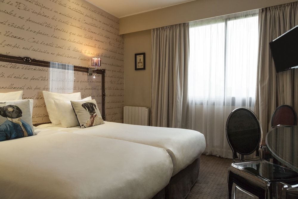 Superior Twin Room