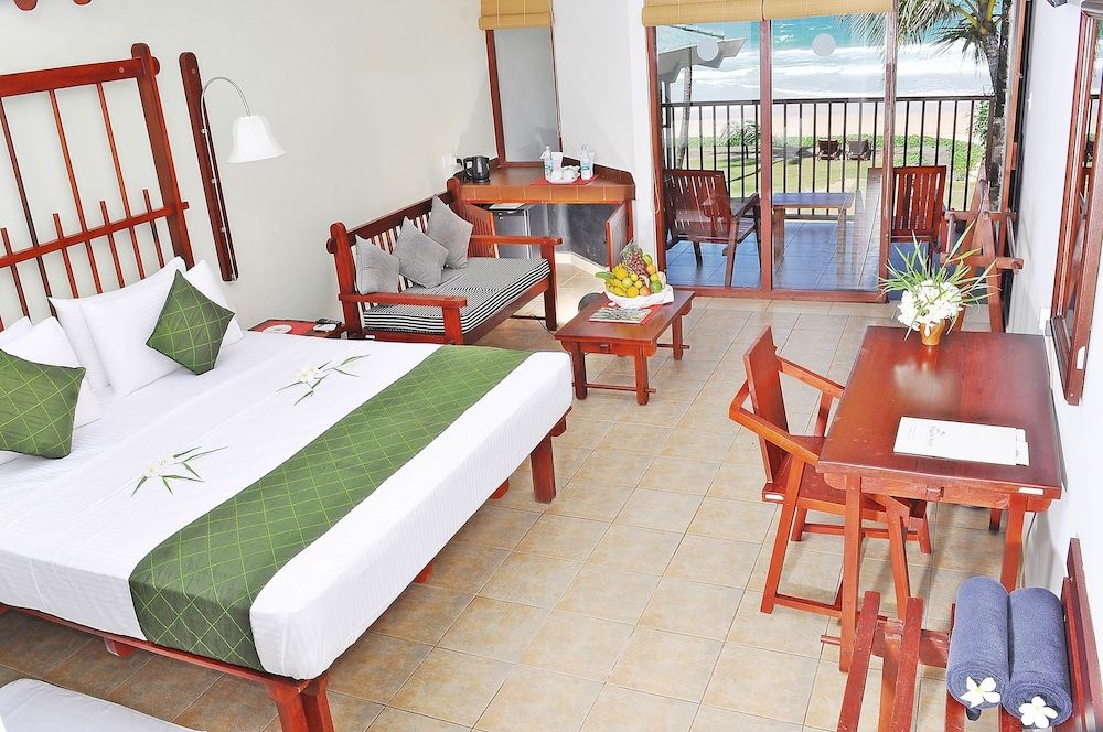 Standard Double Room, 1 King Bed, Sea View