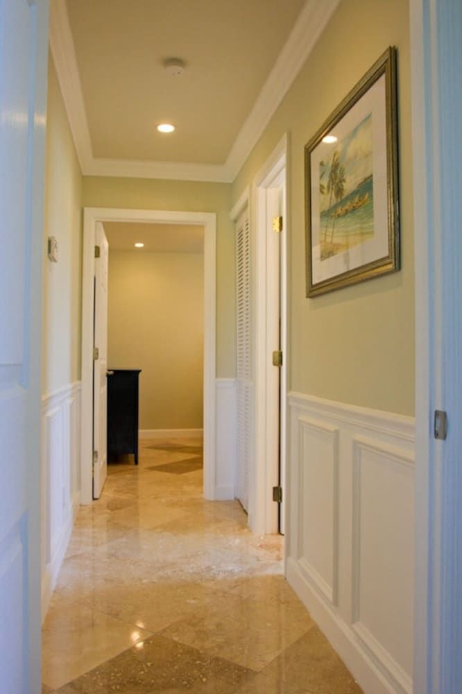 Dolphin Cove - Adults Only Room, 2 Bedrooms, Garden View 4