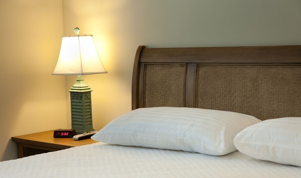 Dolphin Cove - Adults Only Room, 2 Bedrooms, Marina View 2