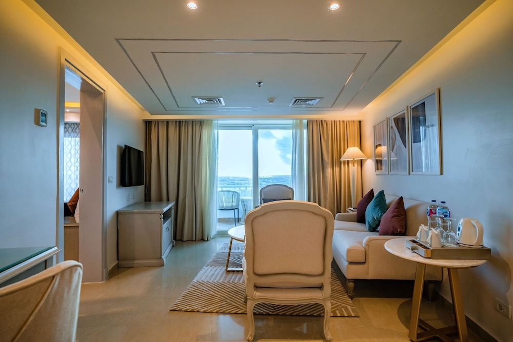 SUNRISE Alex Avenue Hotel Junior Suite 3