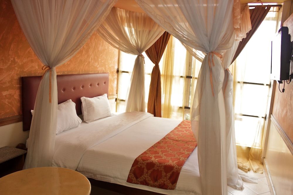 undefined Pearl Palace Hotel