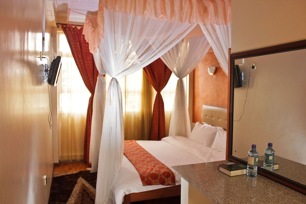 undefined Pearl Palace Hotel 2