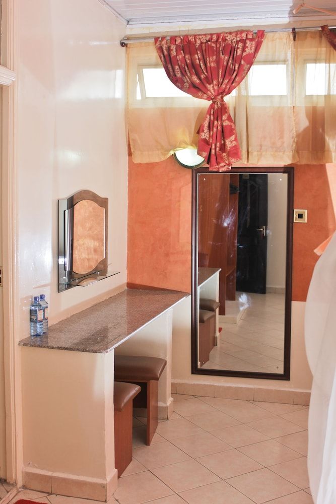 undefined Pearl Palace Hotel 9