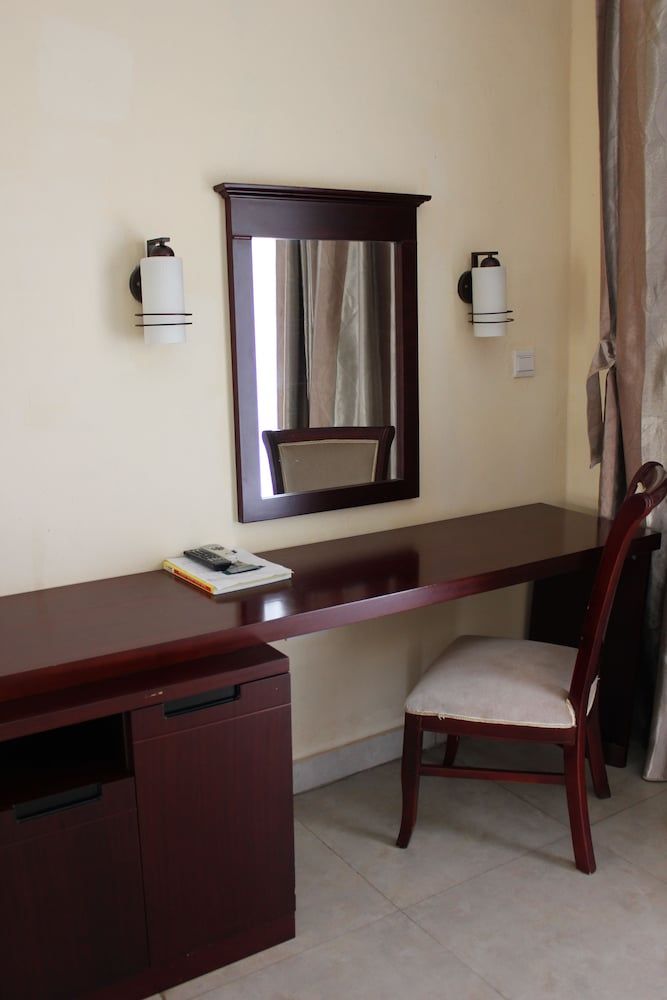 Chamba Valley Exotic Hotel Standard Twin Room, 2 Twin Beds 3