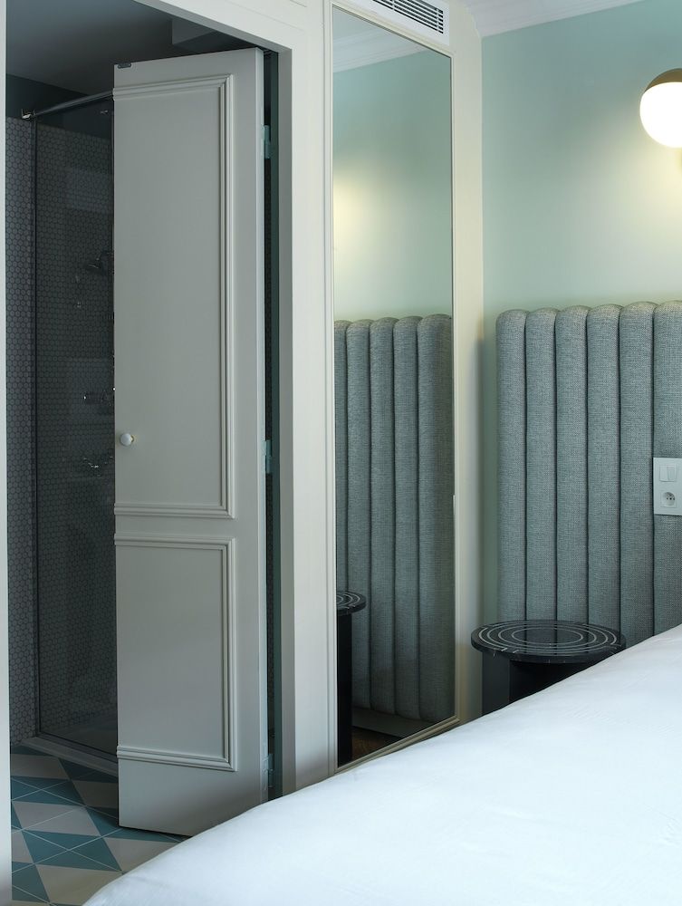 Hotel Bachaumont Superior Room 7