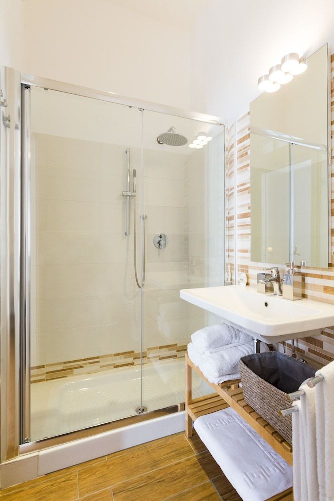 Rest Guesthouse Double Room 7