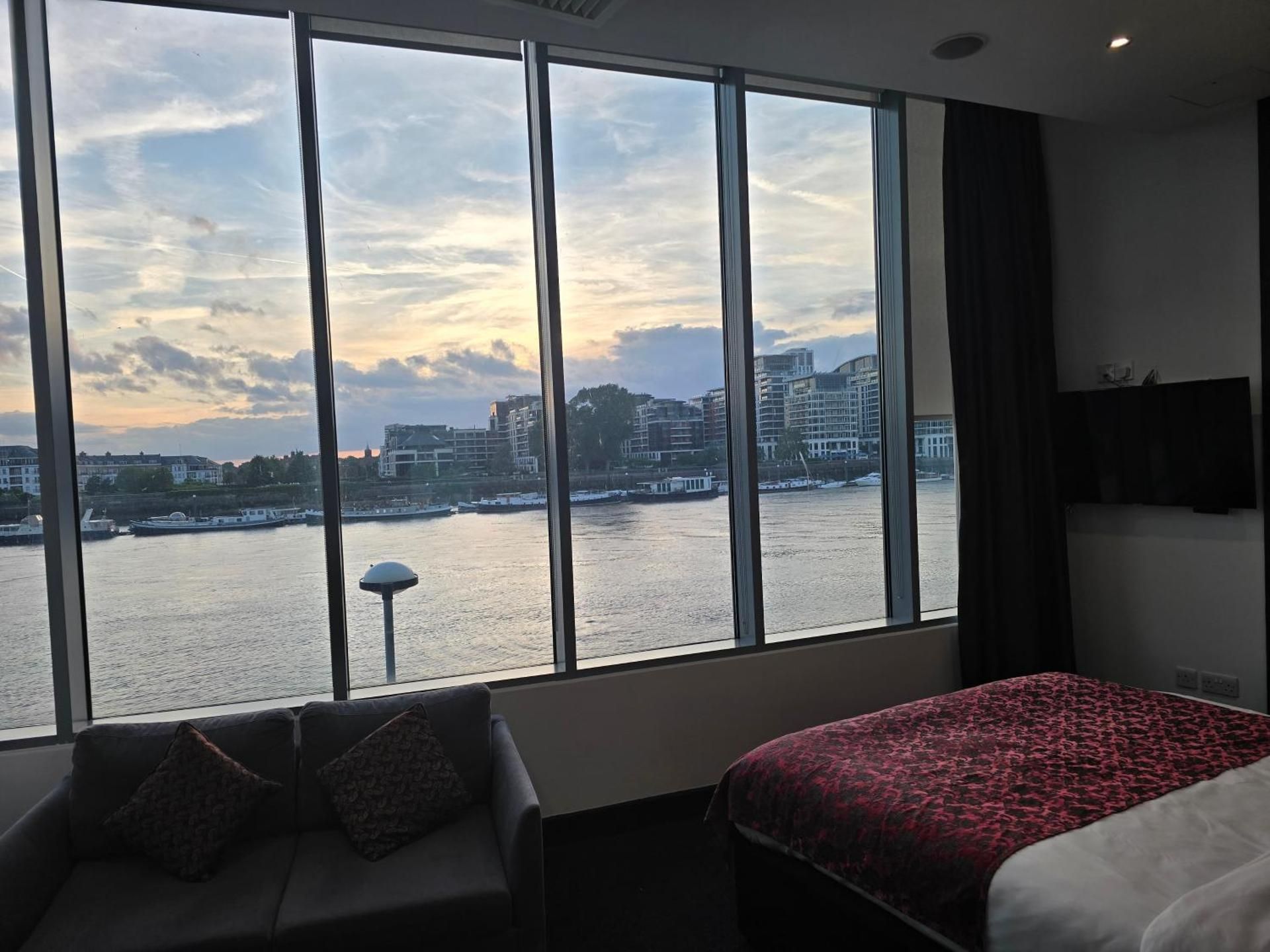 undefined Rafayel on the Left Bank 10