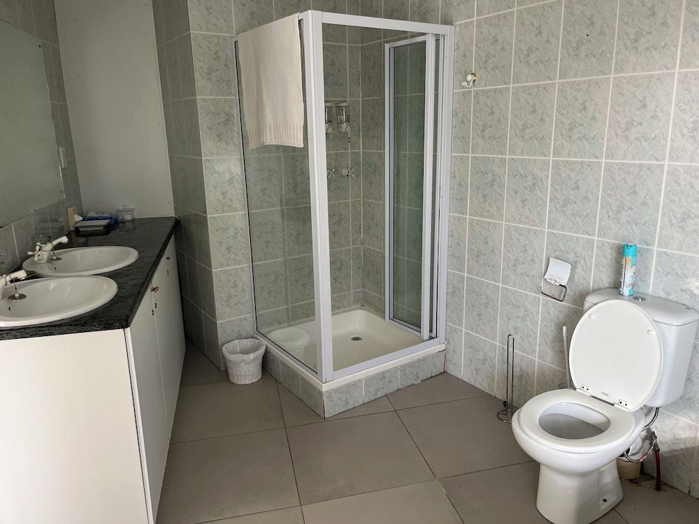 Brenton Beach House Garden and pool view - Standard 5