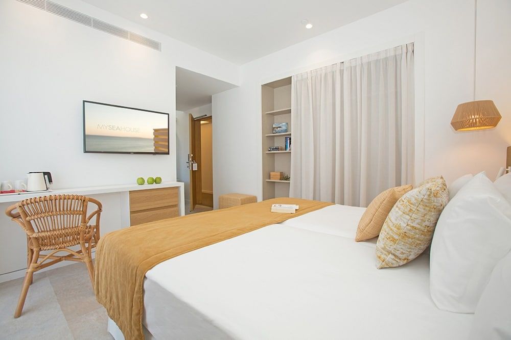 Panoramic Room, Terrace