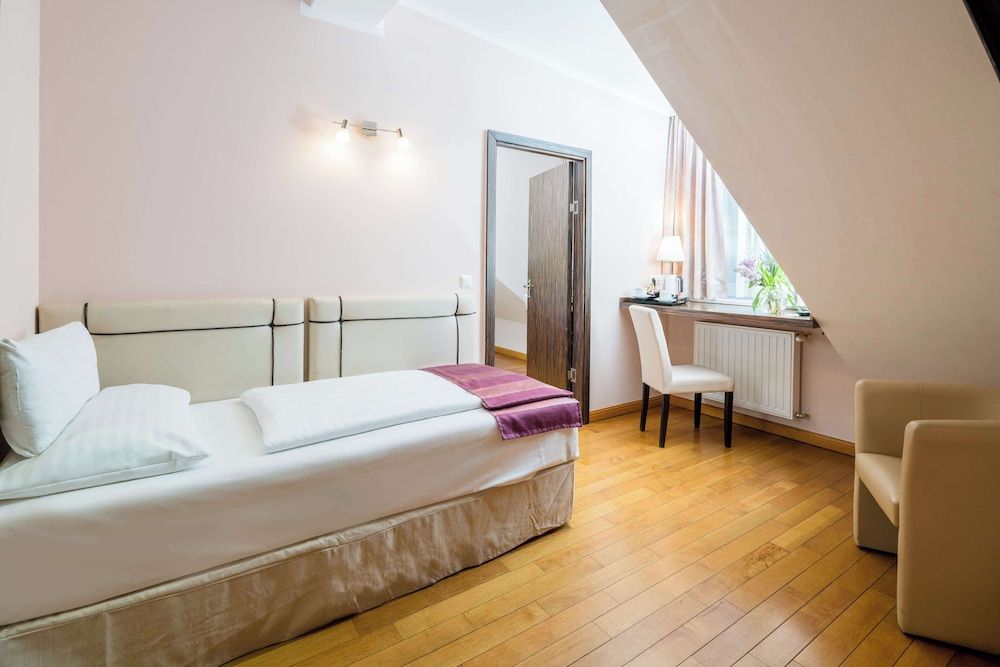 undefined Best Western Plus Hotel Arcadia 9