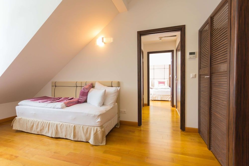 undefined Best Western Plus Hotel Arcadia 7
