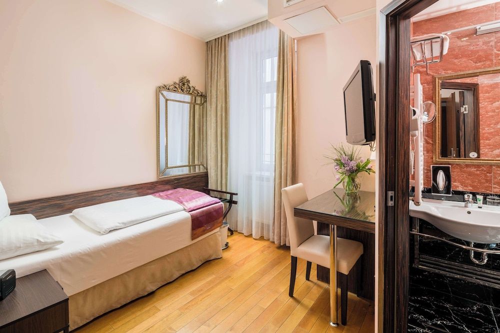undefined Best Western Plus Hotel Arcadia 3