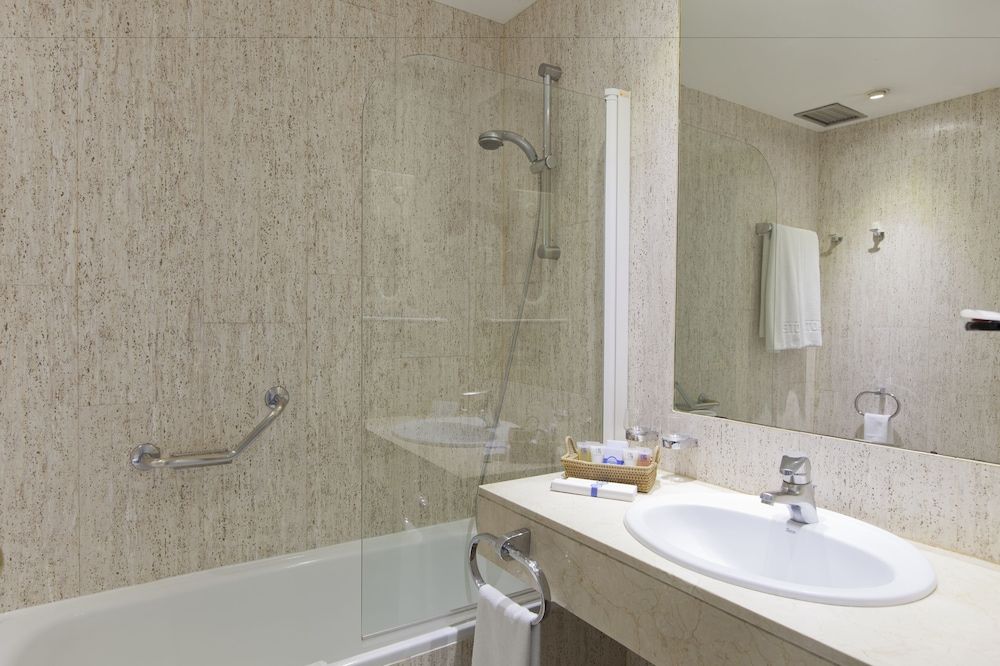 Espahotel Plaza de España Studio (2 adults + 1 child) 10