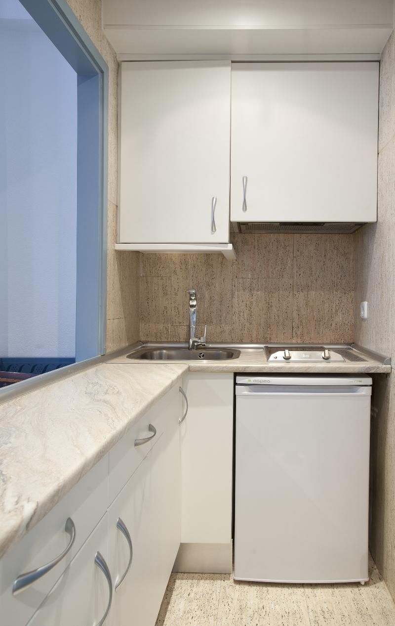 Espahotel Plaza de España Studio for 2 Adults and 1 Child