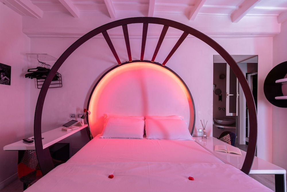 undefined iRooms Rome Spanish Steps 6