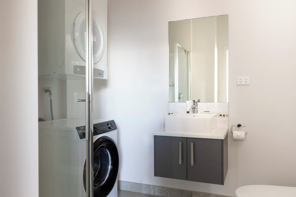 Quest on Thorndon Studio 10