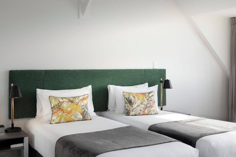 Quest on Thorndon Studio 2