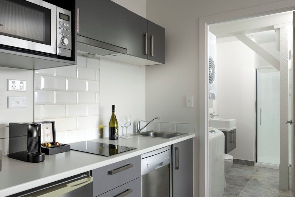 Quest on Thorndon Studio 7