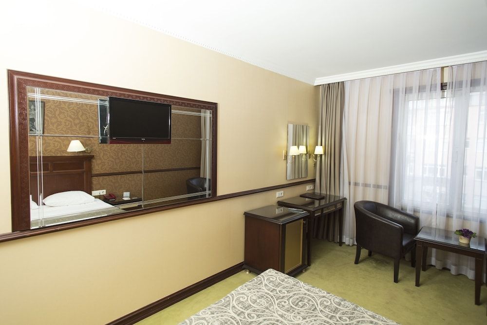 Topkapi Inter Istanbul Hotel Standard Double Room 28