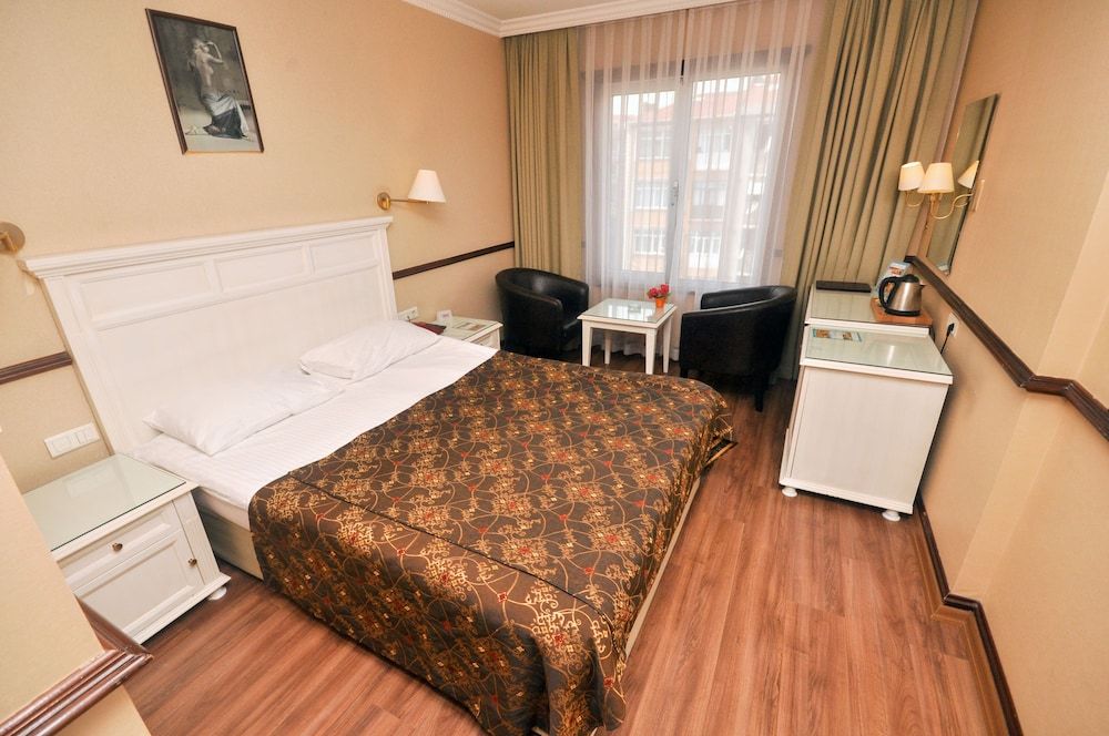 undefined Topkapi Inter Istanbul Hotel 4