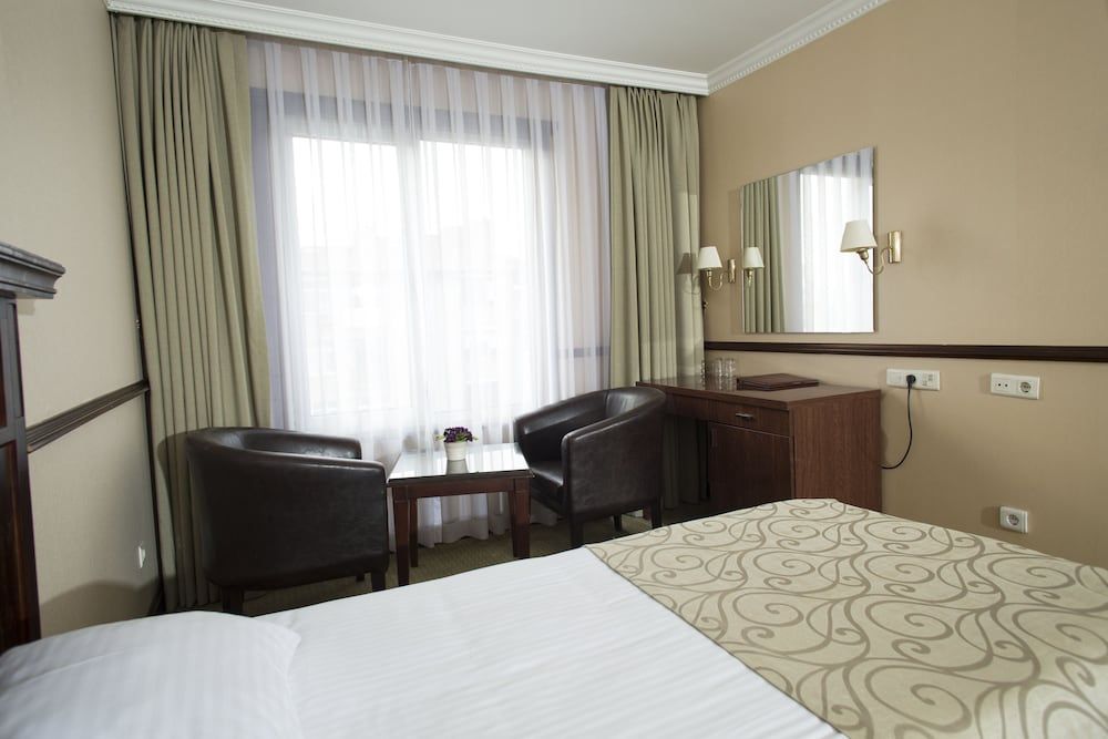 Topkapi Inter Istanbul Hotel Standard Double Room 15