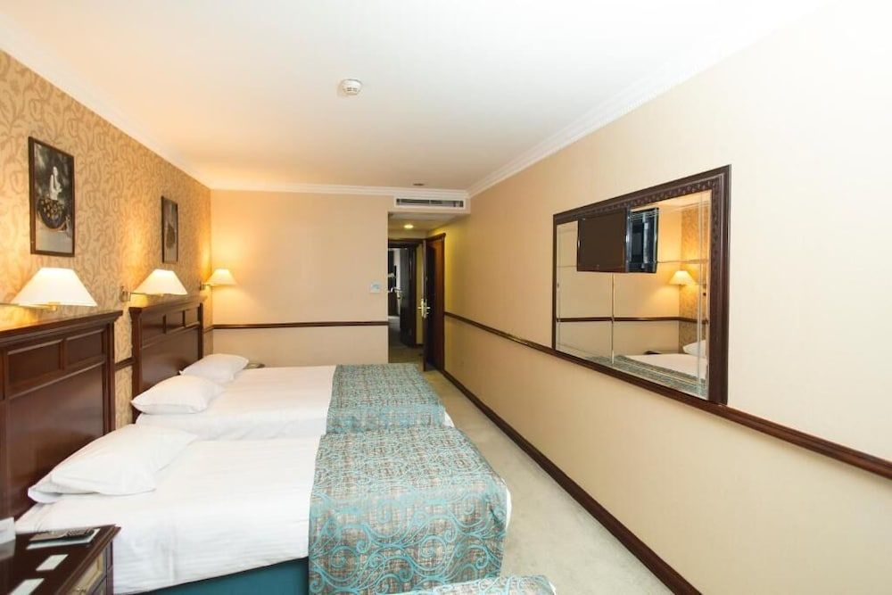 undefined Topkapi Inter Istanbul Hotel 2