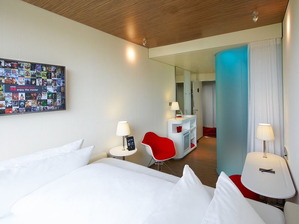 citizenM Paris Charles de Gaulle Room, 1 King Bed, Non Smoking 2