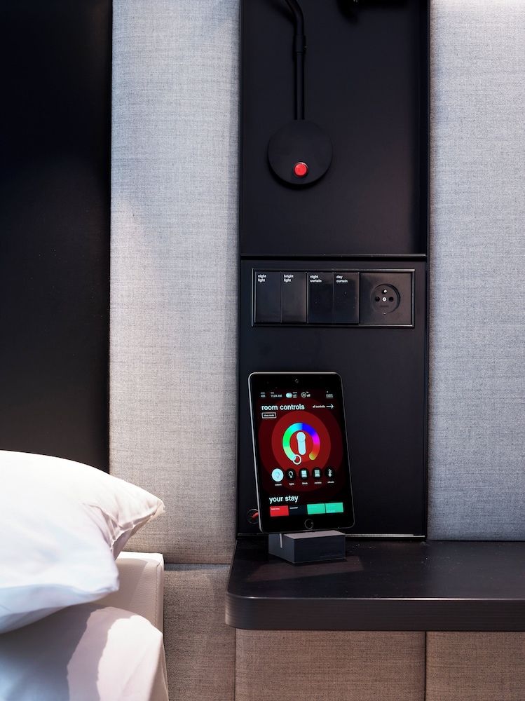 citizenM Paris Charles de Gaulle Room, 1 King Bed, Non Smoking 9