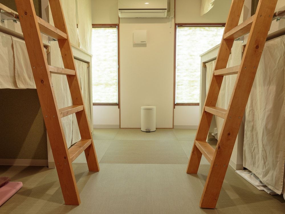 Bed in 8 Bed Mixed Dormitory Room