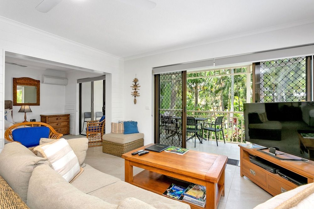 undefined Driftwood Mantaray 10