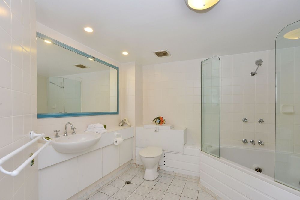 Driftwood Mantaray Two Bedroom Two Bathroom Apartment 7