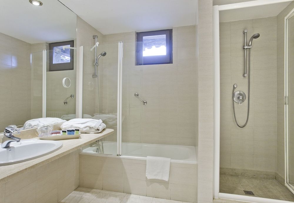 Hotel Luze El Toro Suite (2 Adults) 5