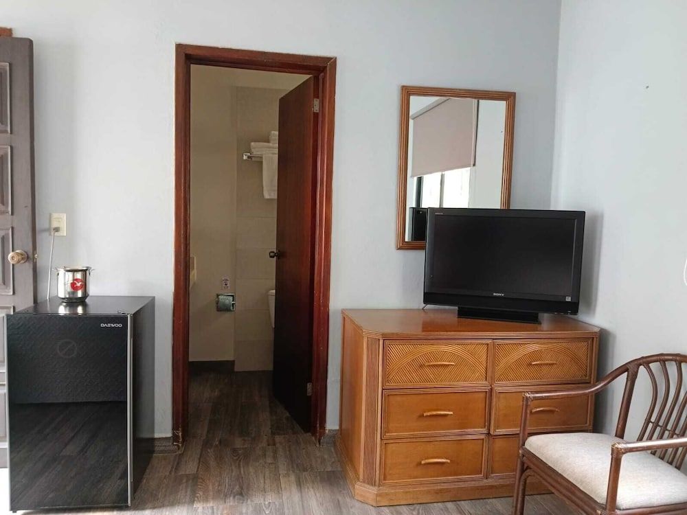 Sina Suites Cancún - Adults Only Standard Double Room 4