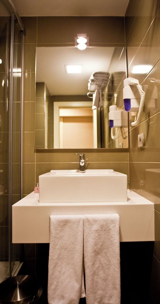 The New Hotel Zeybek Economy Room 6