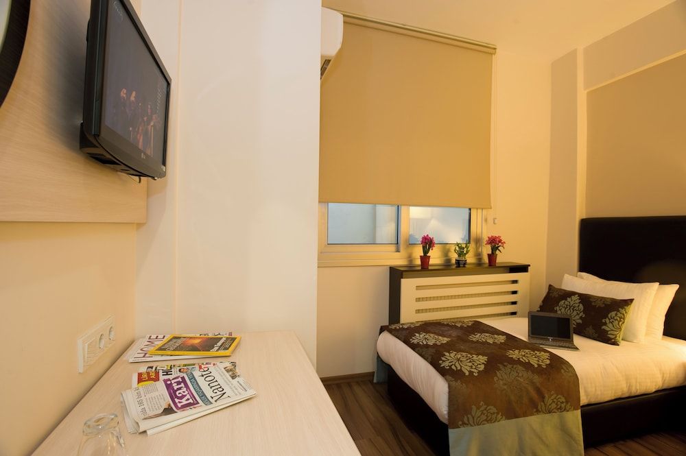 The New Hotel Zeybek Economy Room