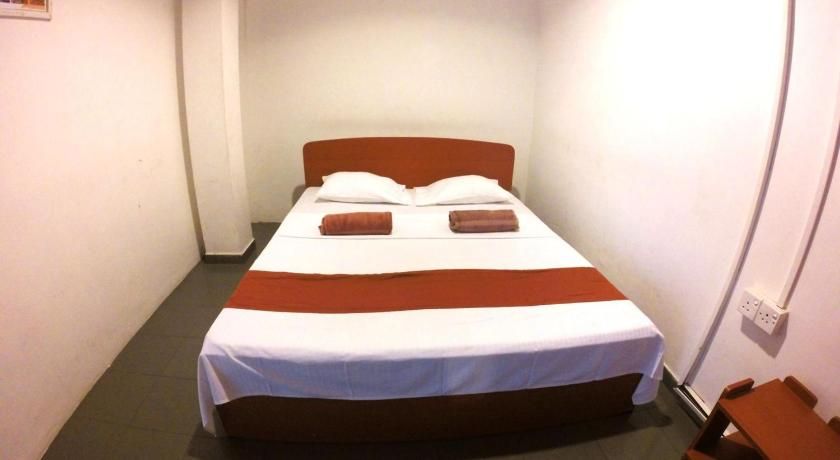 Backpack Lanka - Central Colombo - Hostel Double with Shared Bathroom 5