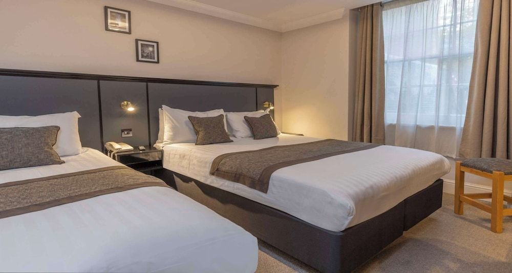 undefined Best Western Corona 3