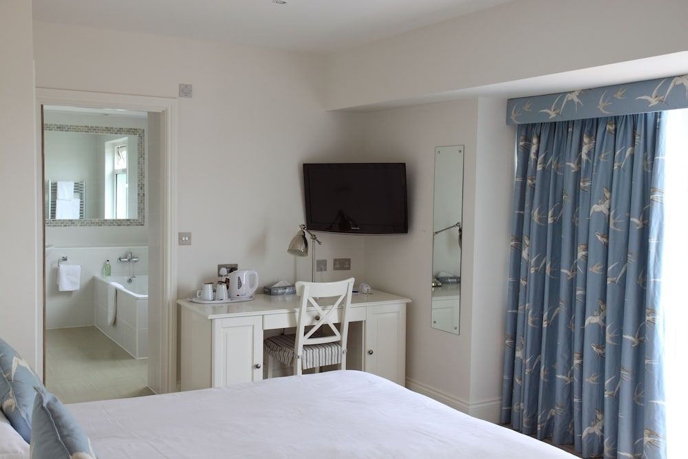 Deluxe Double or Twin Room, Ocean View