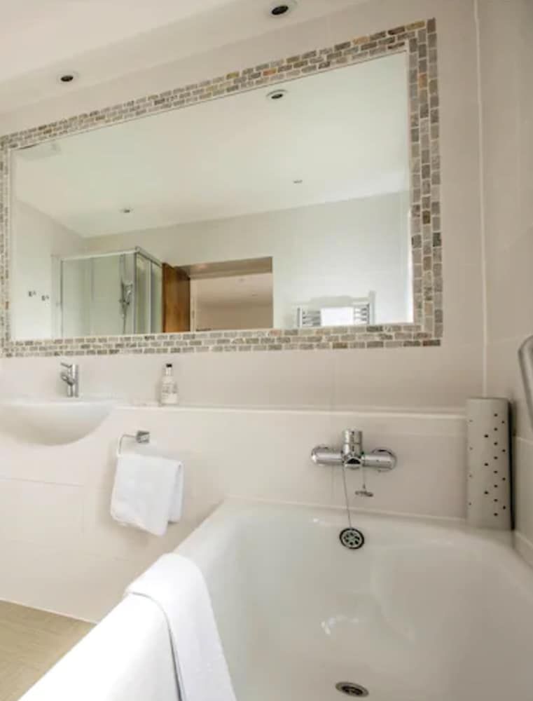 Deluxe Double or Twin Room, Ocean View