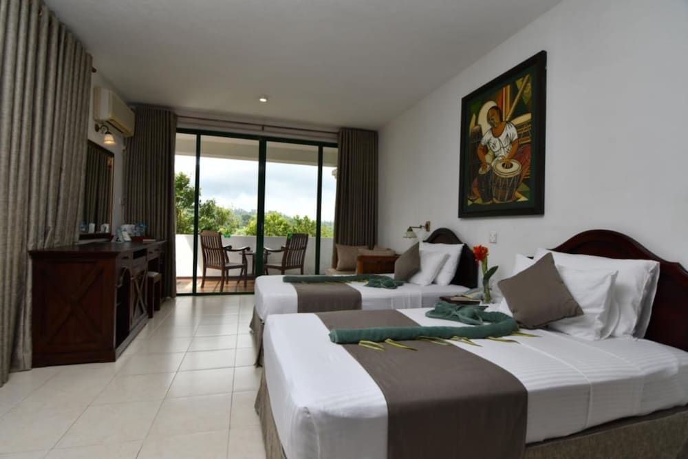 Tree of Life Nature Resort Deluxe Room 11