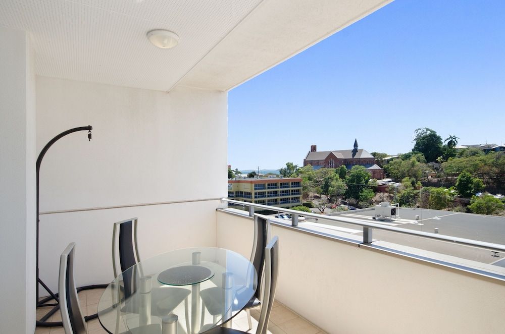 Dalgety Apartments Apartment, 2 Bedrooms 6