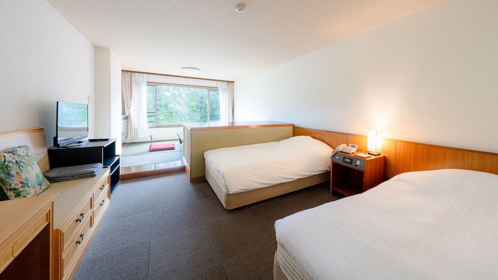 Japanese Western Room (Half Board Plan with Wagyu 100g Dinner)
