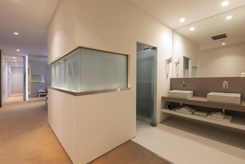 Tempus Hotel & Spa Master Suite 3