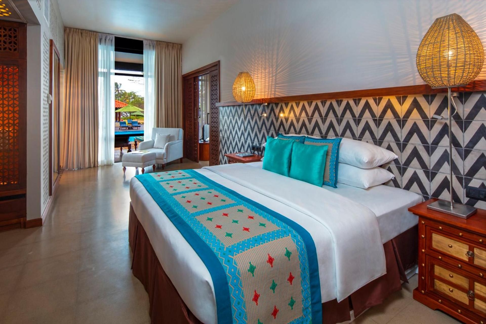 Cinnamon Bey Beruwala Junior Suite 2