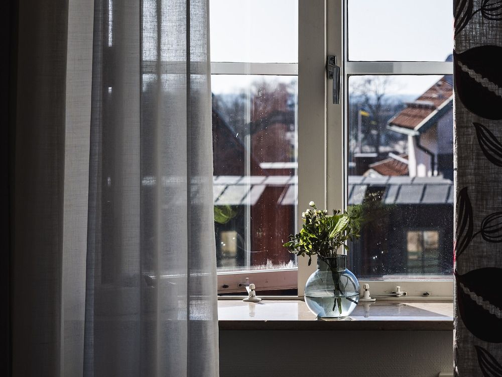 Best Western Strand Hotel Standard Room, 2 Twin Beds, Non Smoking 10