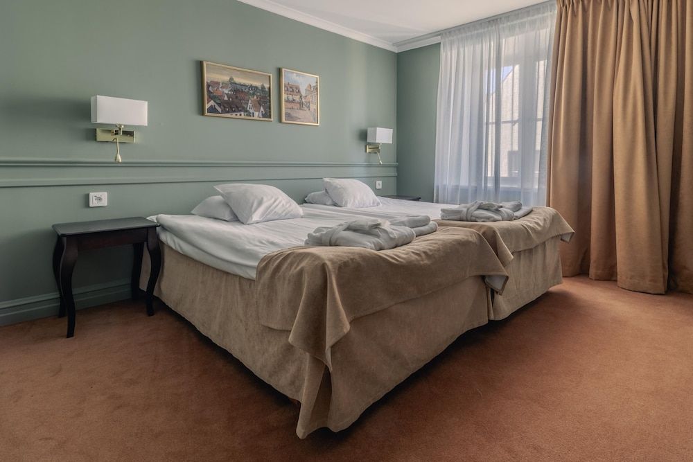 Best Western Strand Hotel Suite, Multiple Beds, Non Smoking, Sea View (Living Room)