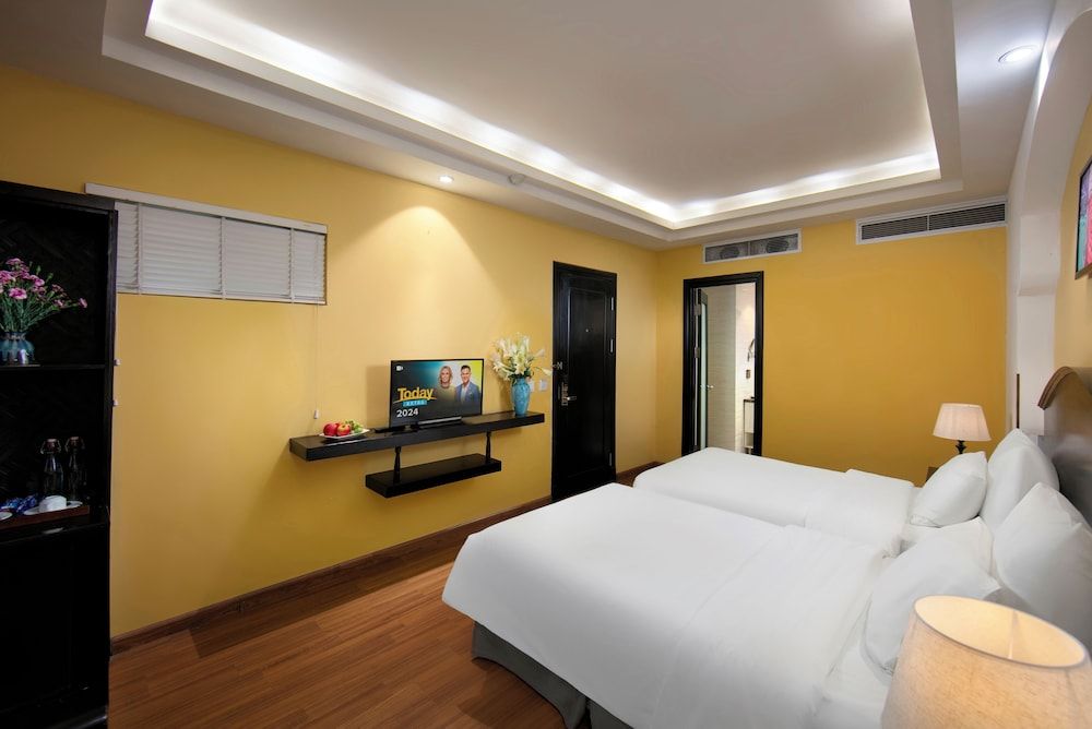 Deluxe Double or Twin Room, Internal Window